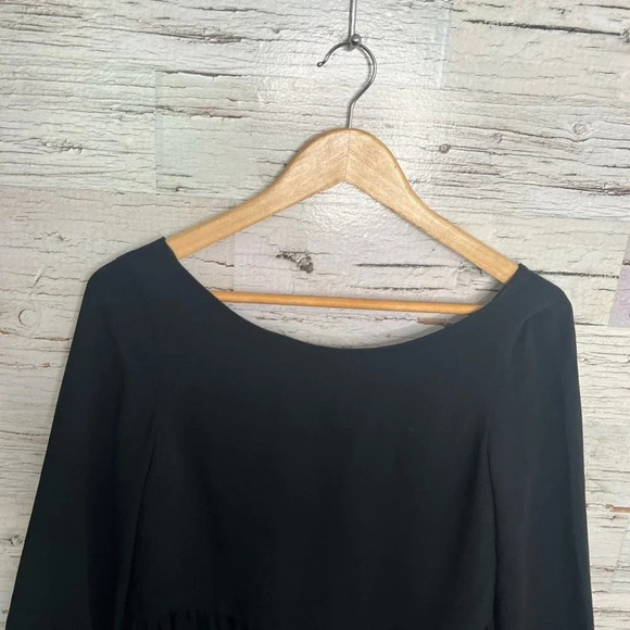 Elizabeth and James black dress size xs long sleeve - Picture 4 of 8